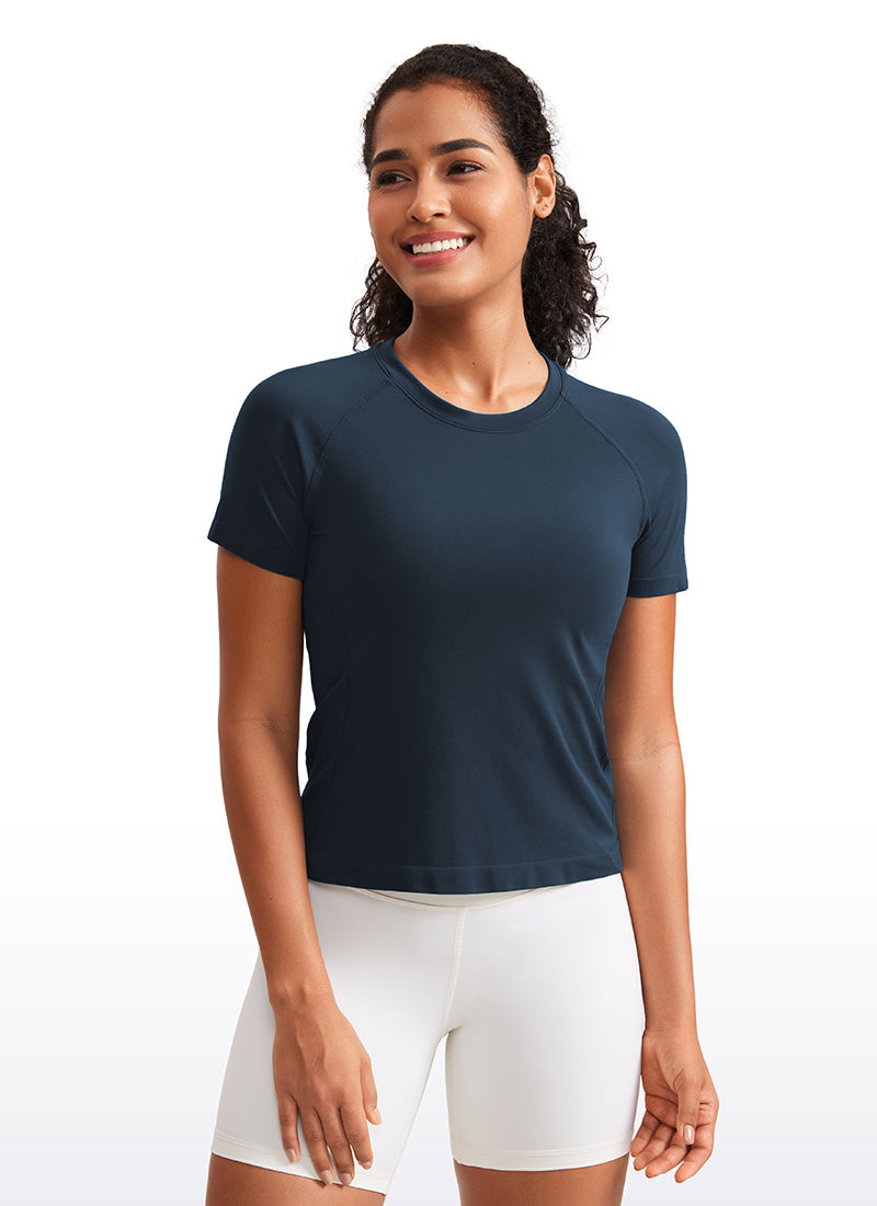 Seamless CrewneckShort Sleeve Shirts Waist Length
