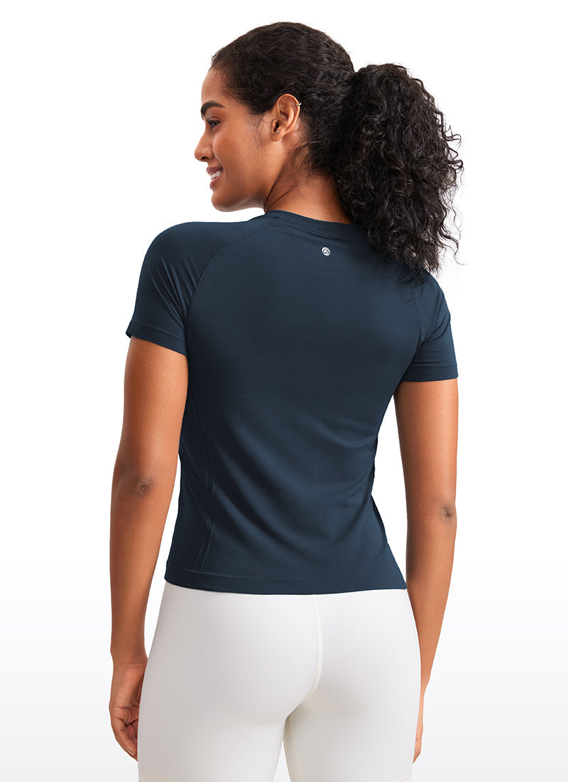 Seamless CrewneckShort Sleeve Shirts Waist Length